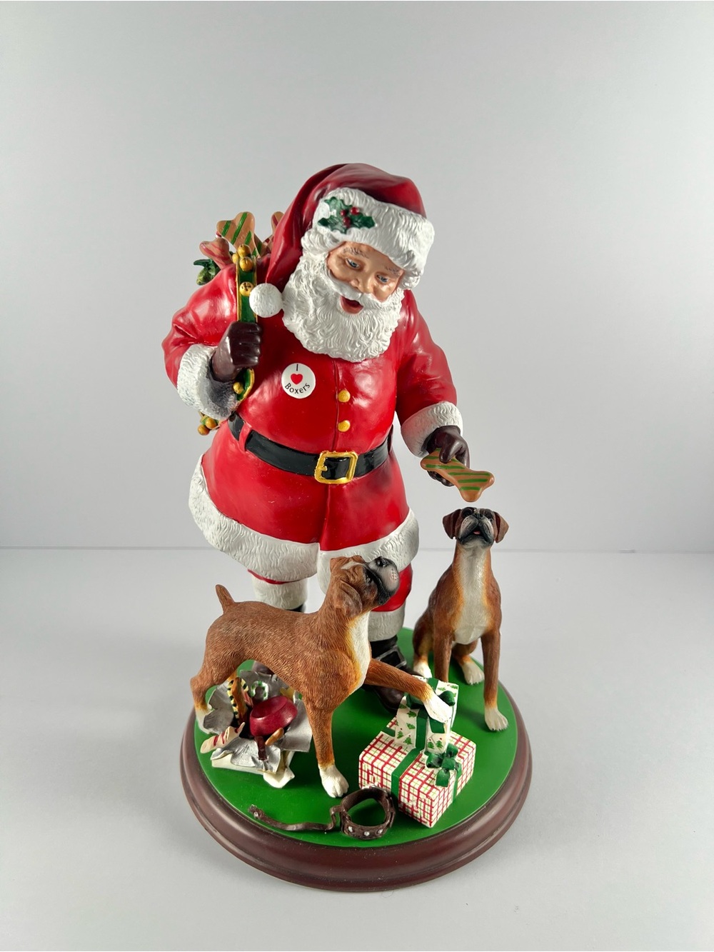 Danbury Mint Santa's Boxer Buddies Christmas Dog Figurine Sculpture Original Box